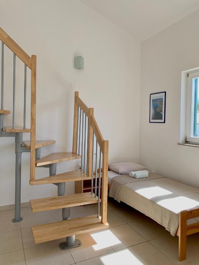 Apartments Happy Stay Center Baska 외부 사진