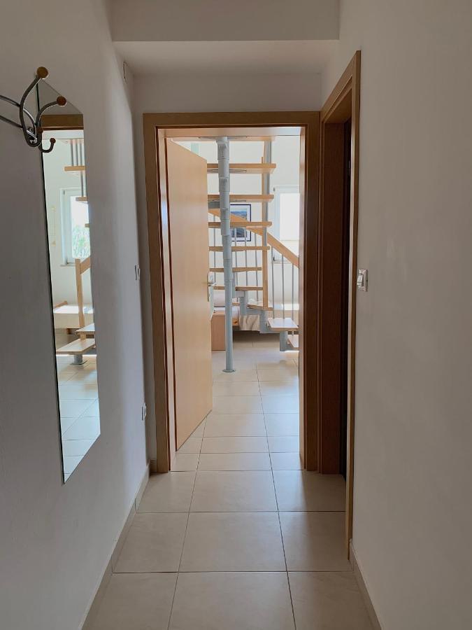 Apartments Happy Stay Center Baska 외부 사진