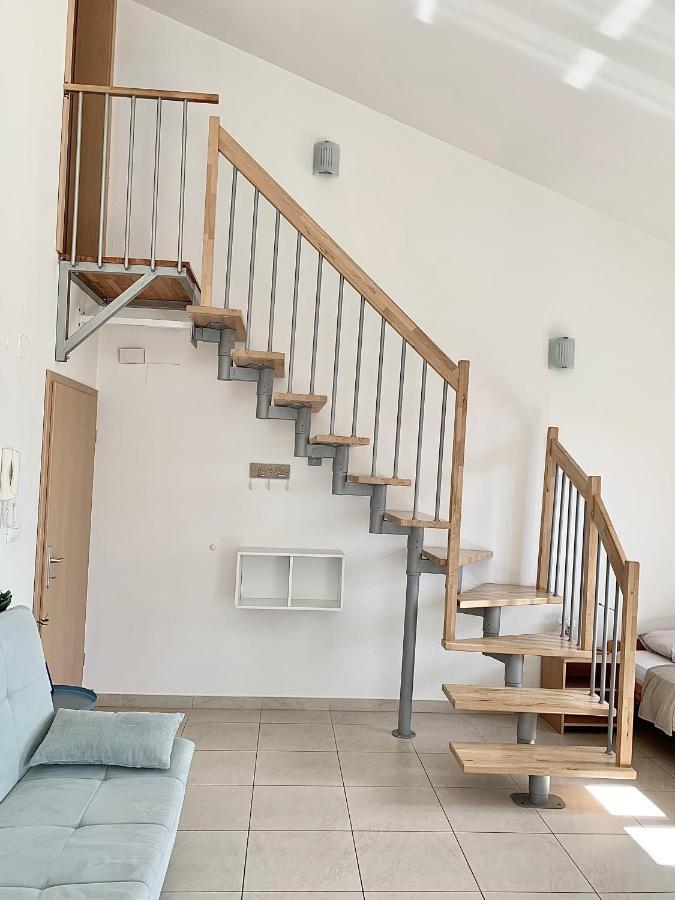 Apartments Happy Stay Center Baska 외부 사진