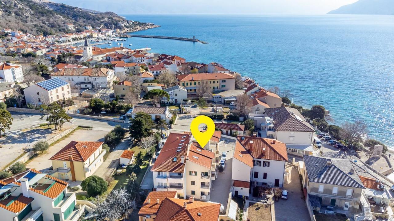 Apartments Happy Stay Center Baska 외부 사진
